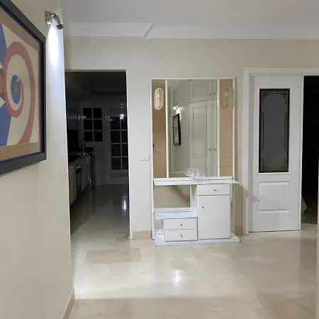 Ferienhaus Mit Privatpool Fur 10 Personen Ca 400 M In Costa Adeje, Teneriffa Westkuste Von Teneriffa Vakantiehuis